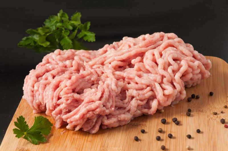 CHICKEN/KURCZAK-MINCED/MIELONY 1KG. (OUR MERORESERVATION ONLINE PARTNERS WILL DELIVER TO YOUR DOOR).